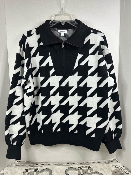 Nine West Sweaters - Nine West Black & White Houndstooth Quarter-Zip Pullover, size Large